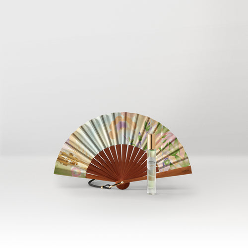 Fan to perfume Opal